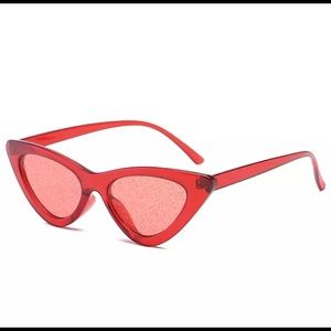 💥SALE💥  cat-eye red shades